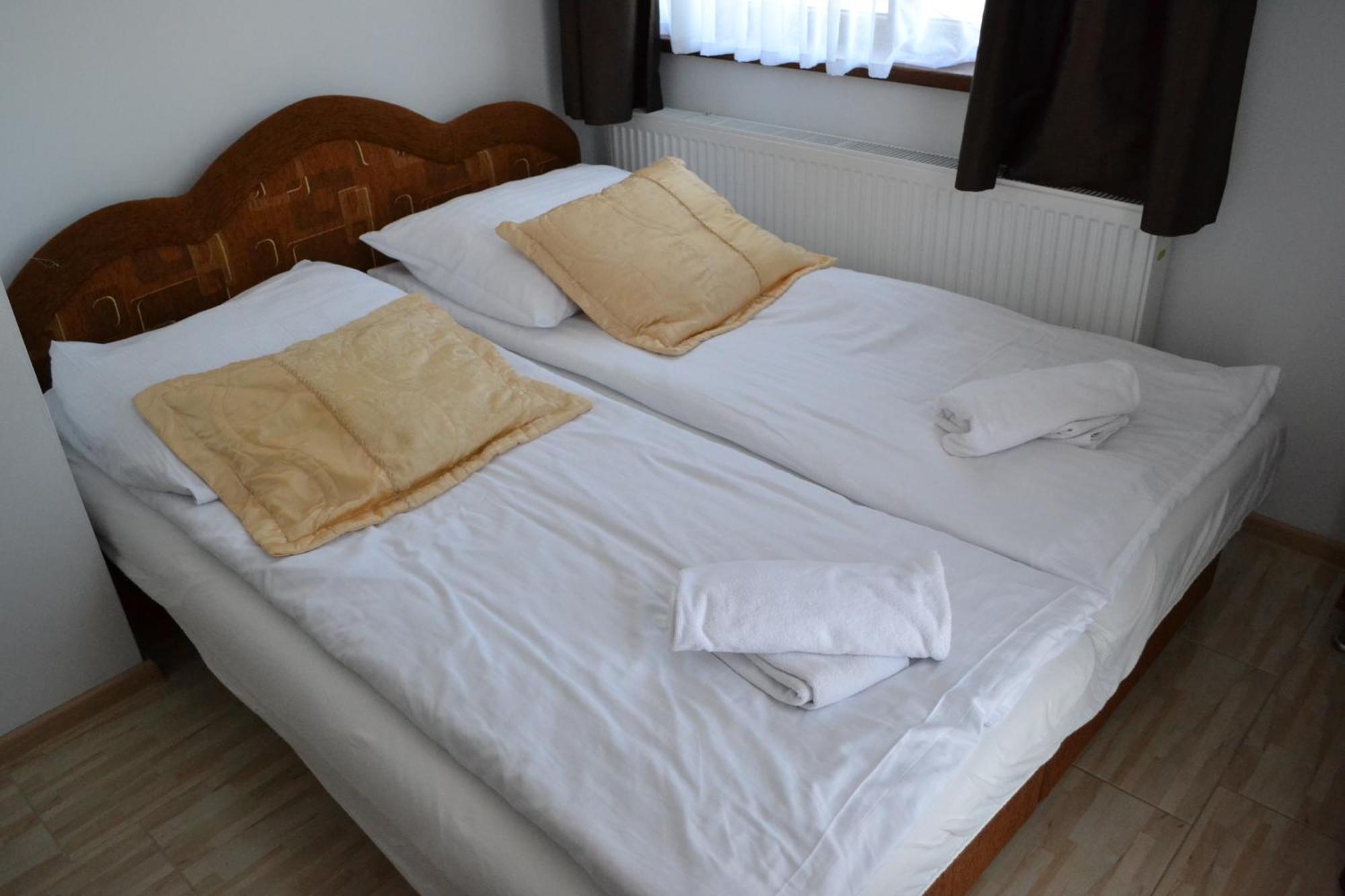 Bed and Breakfast Gosciniec Kaszebe Leba Exterior foto