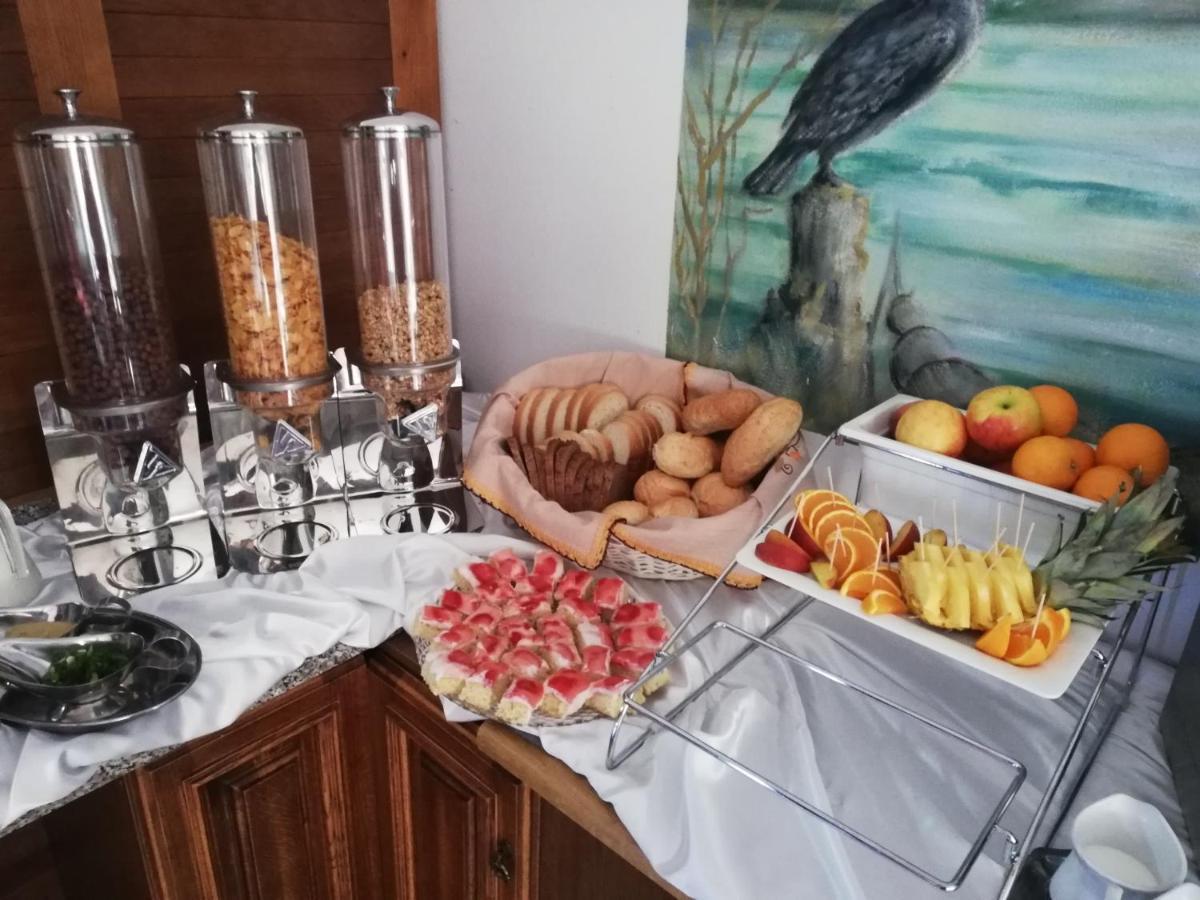 Bed and Breakfast Gosciniec Kaszebe Leba Exterior foto